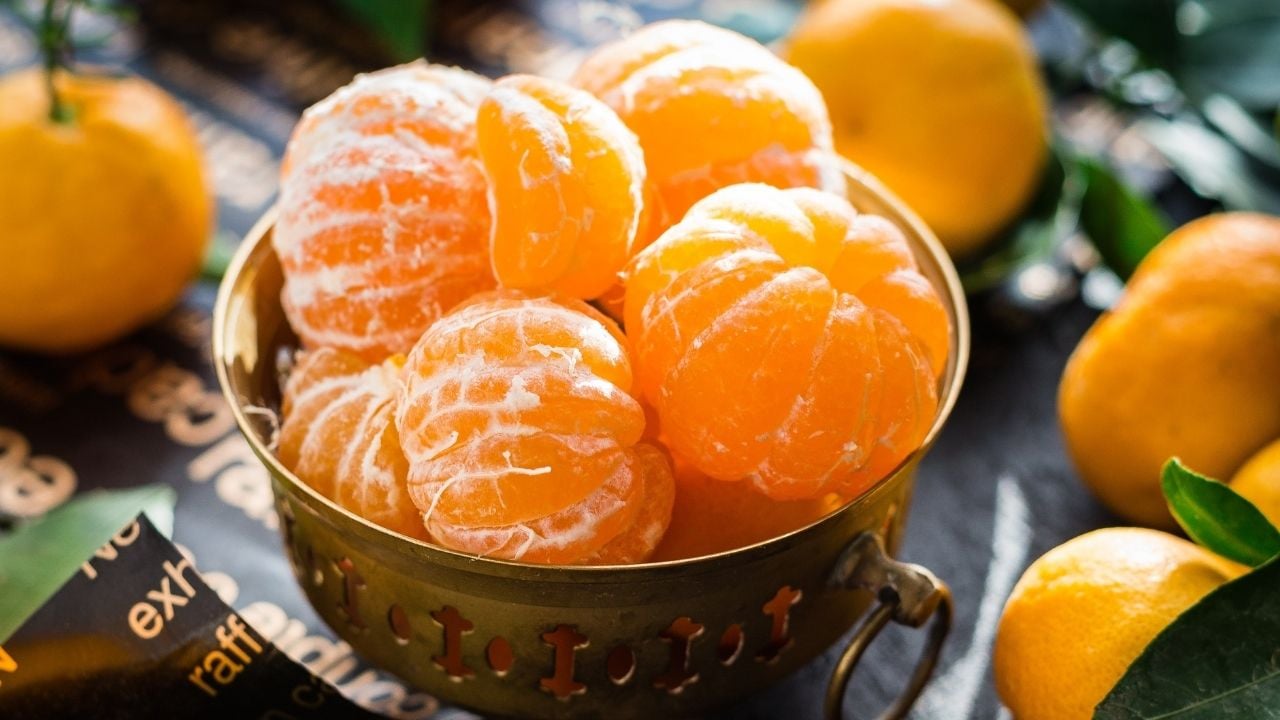 bir tabak mandalina