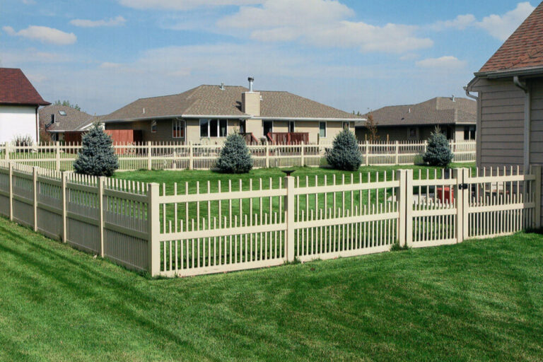 How to Do Fencing: A Step-by-Step Guide to Secure Your Home with Ease