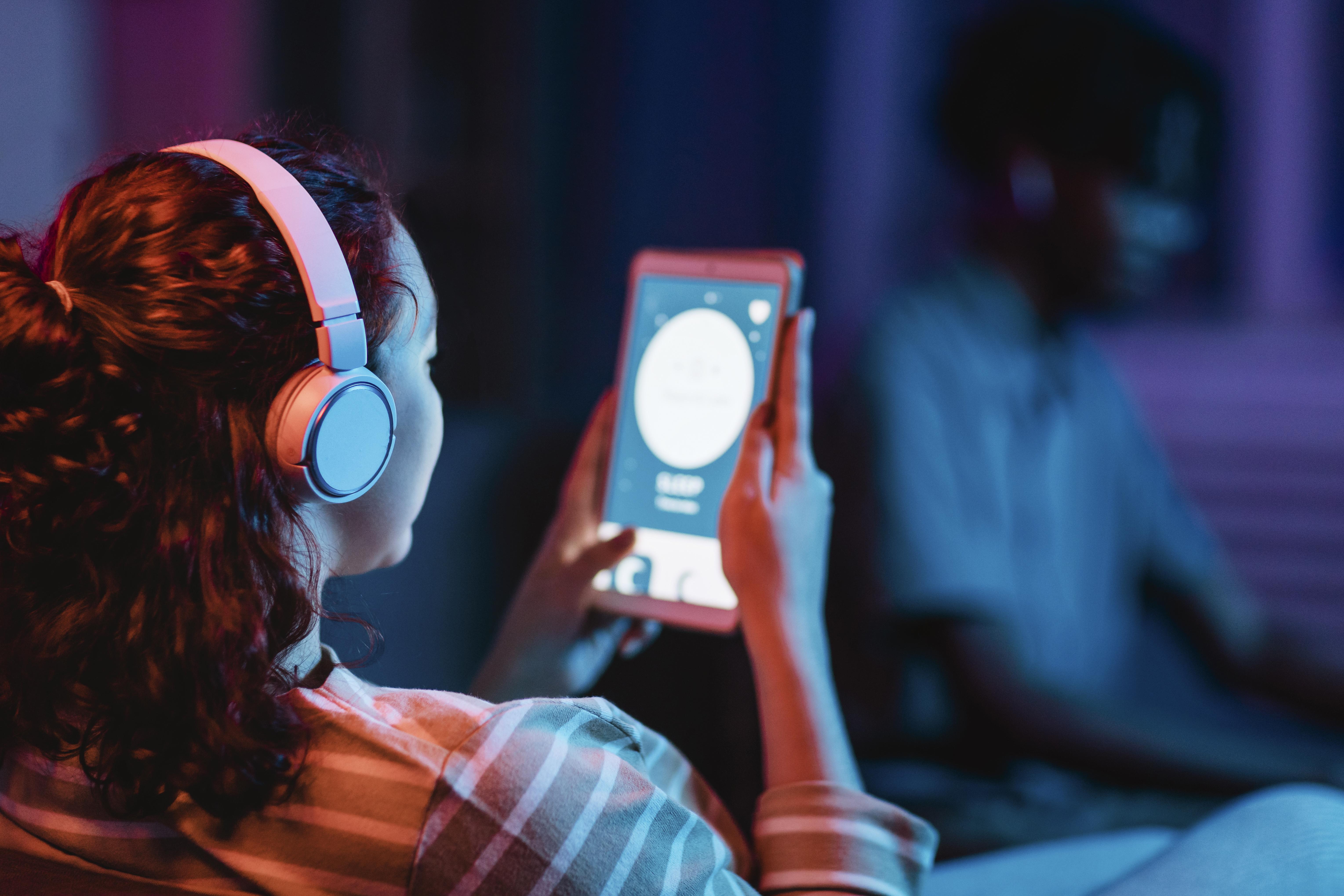 Daniel Siegel Loanso : Understand How Streaming Platforms Have Transformed Music World