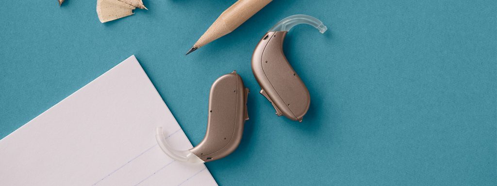 Do hearing aids help with tinnitus?