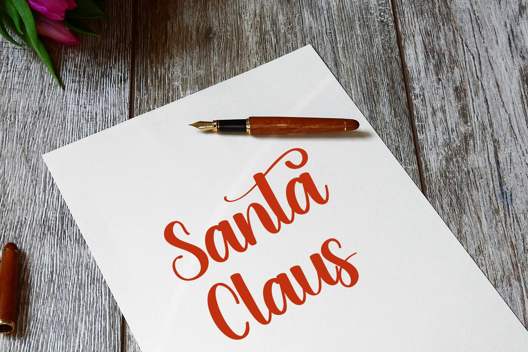 Example of Christmas Typography