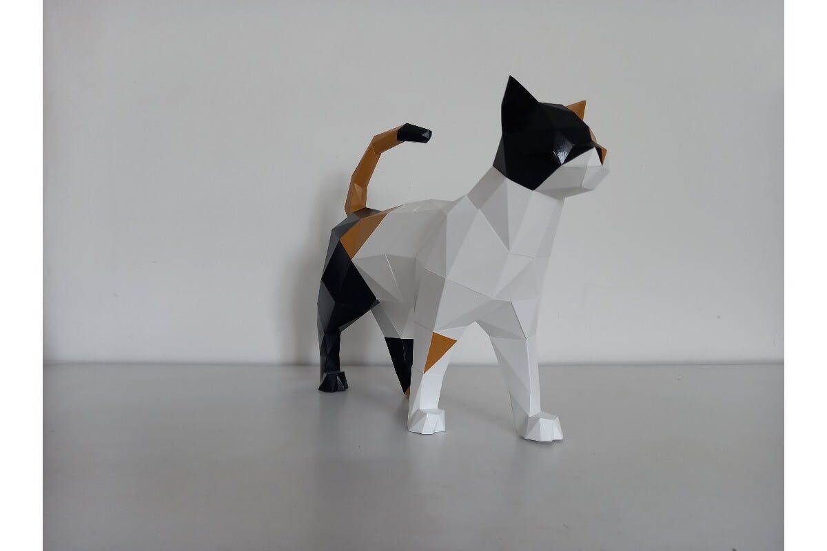 3D Papercraft Walking Cat