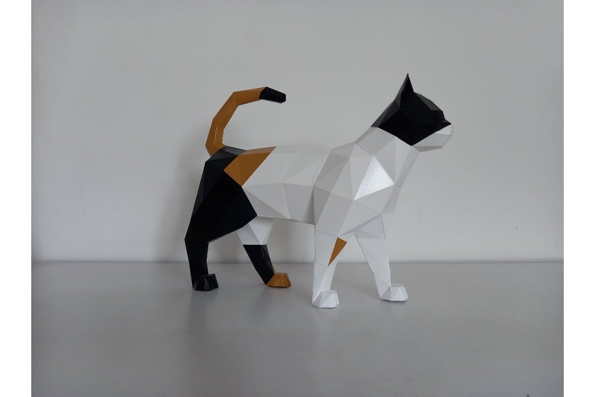 Assembling the 3D Papercraft Walking Cat