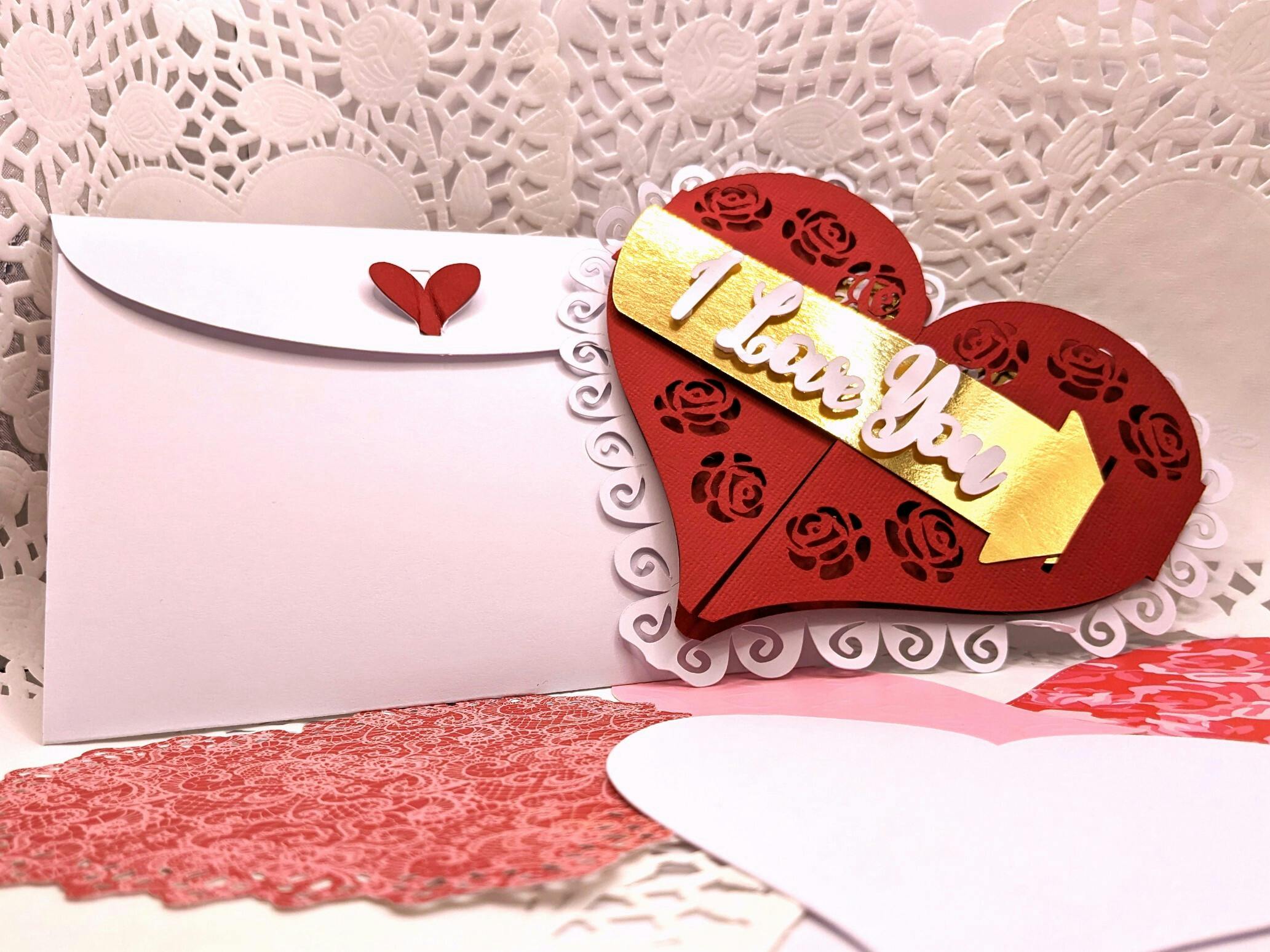 Valentine Heart Gatefold Card Image 1