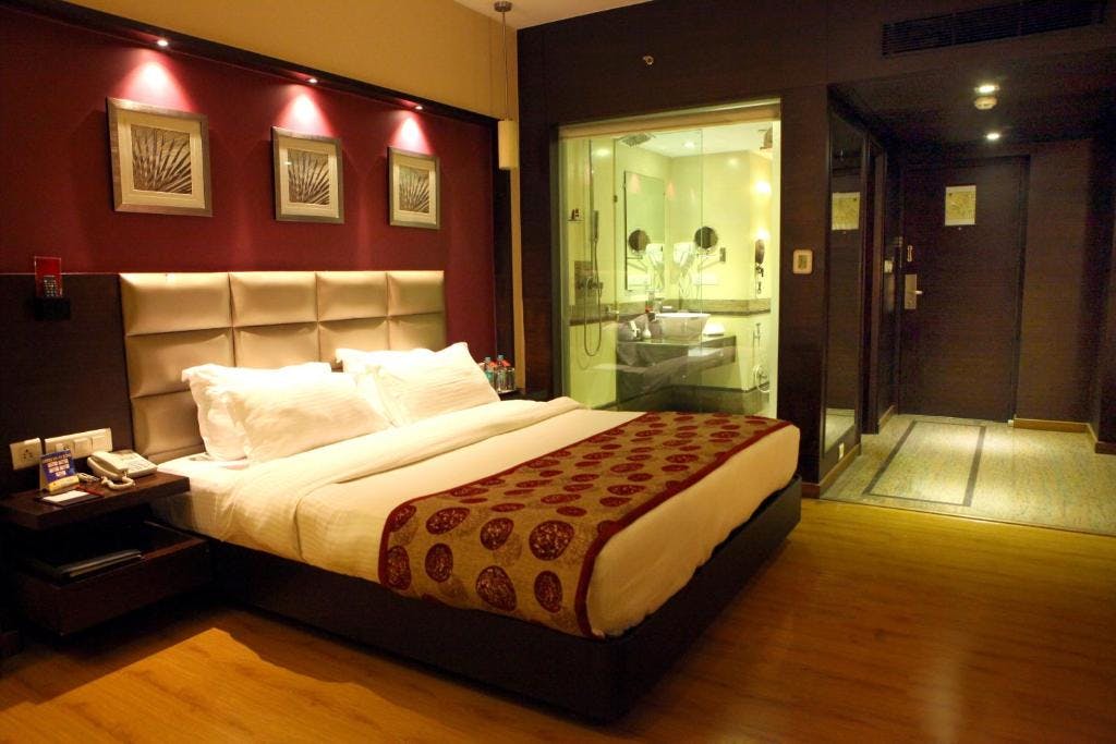 Hotels in Surat