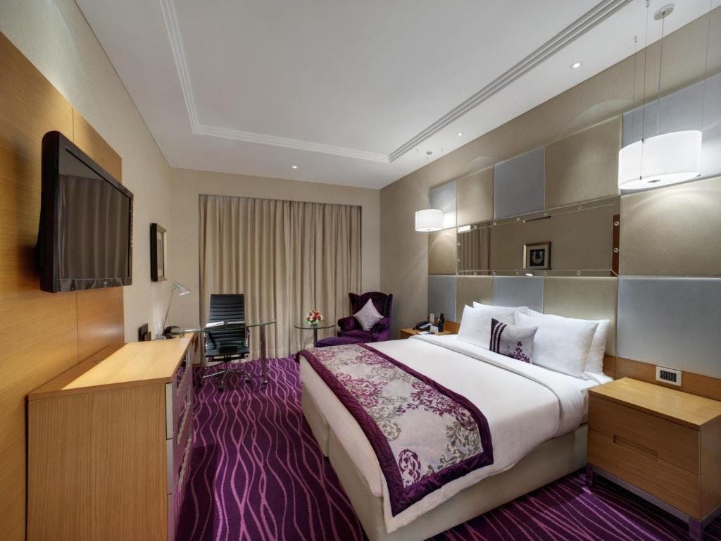 Hourly Hotels in Surat