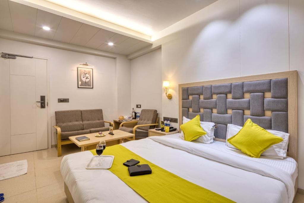 Hourly Hotels in Surat