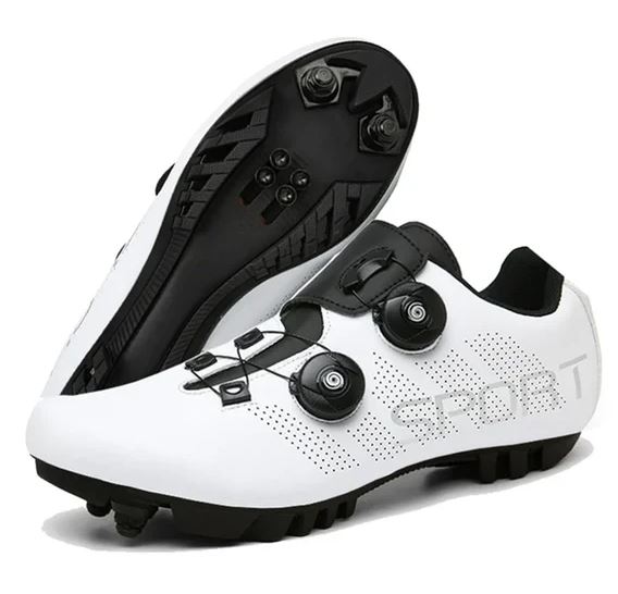 What are the Key Features to Look for in Cycling Shoes for Men?