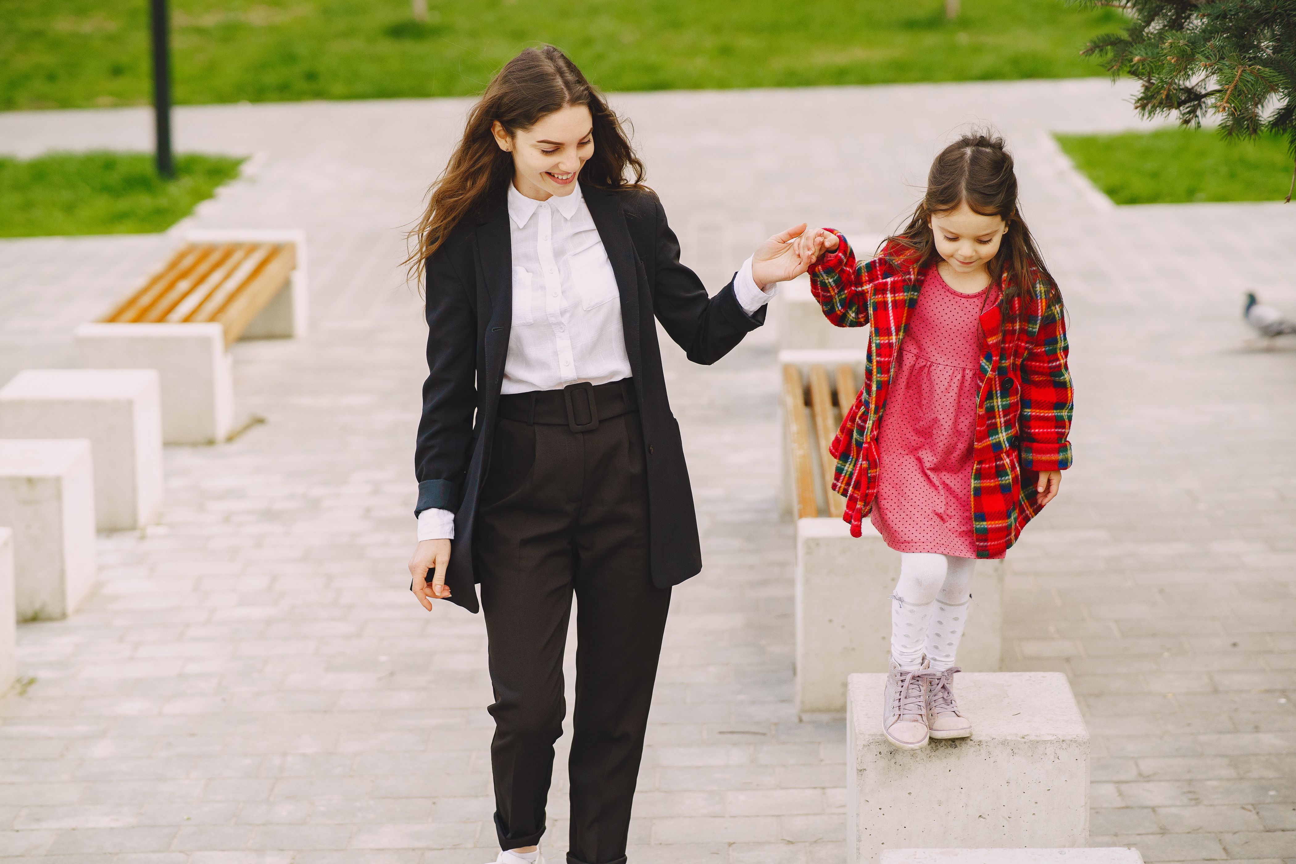 Balancing Career and Family: Tips for the Modern Woman