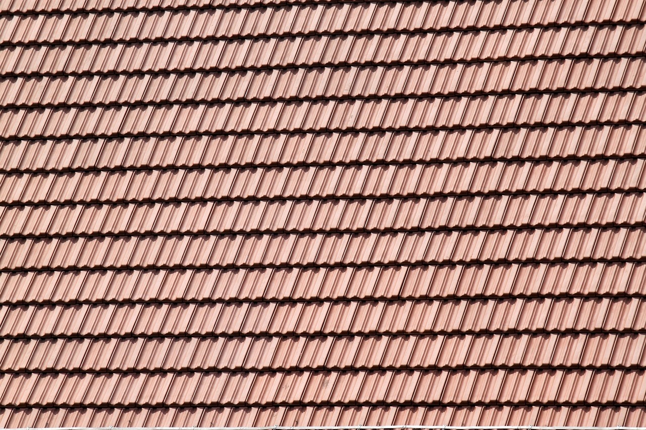 Choosing the Right Roofing Tiles for Your Home