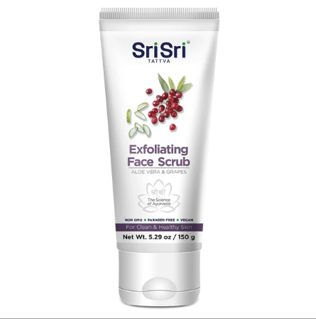 What to Look for in the Best Exfoliating Face Scrub | Top Ingredients List