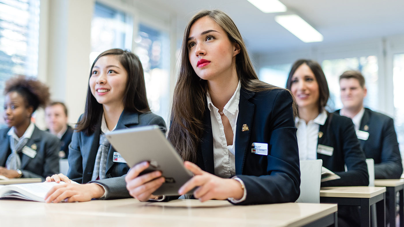 Pathways to Success: Tier 2 Full-Time Jobs and Career Development Events for International Students in the UK