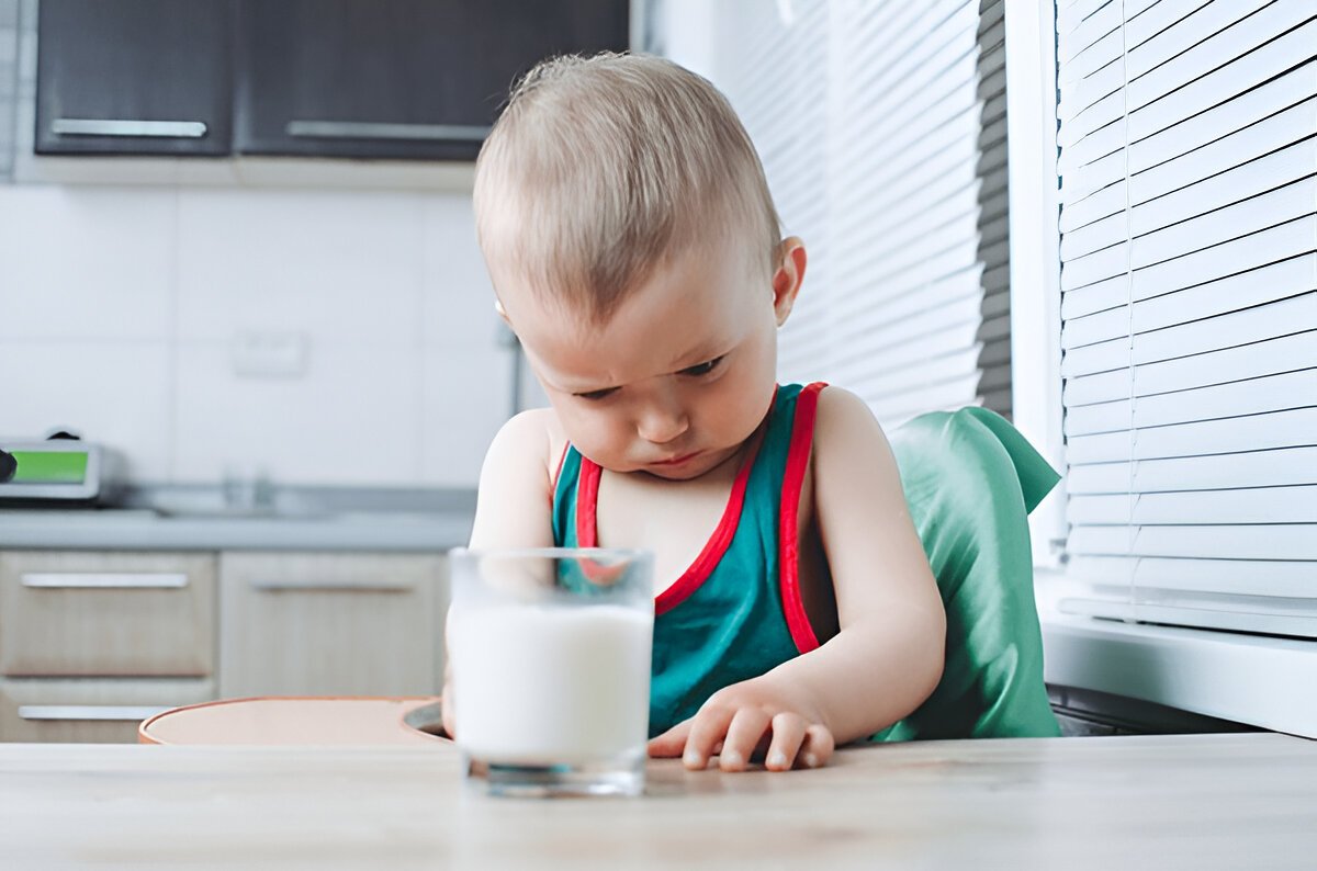 Is My Baby Lactose Intolerant? Signs, Symptoms, and Solutions