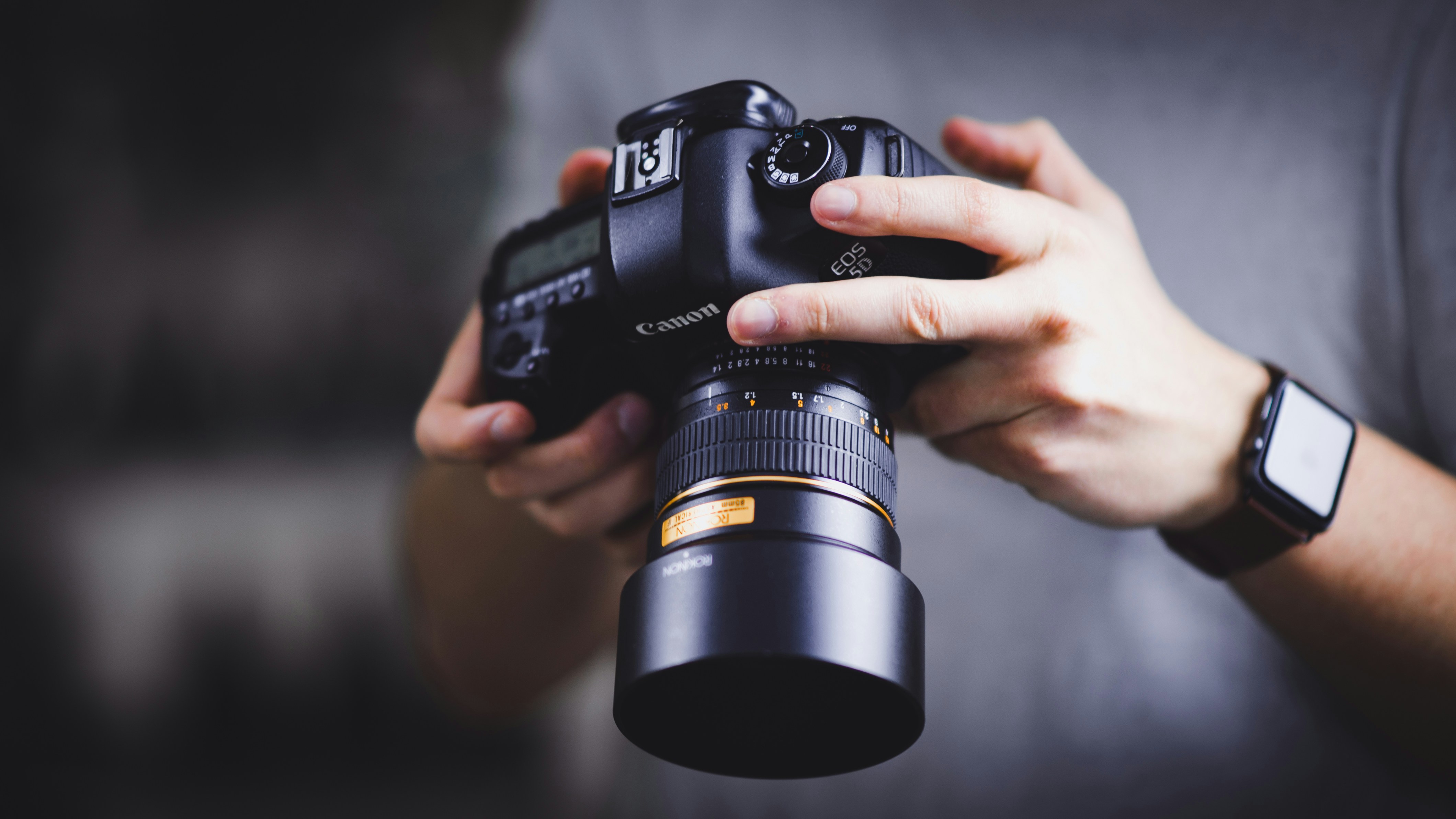 Harga Kamera DSLR Terbaru: Panduan Lengkap untuk Fotografer di 2025