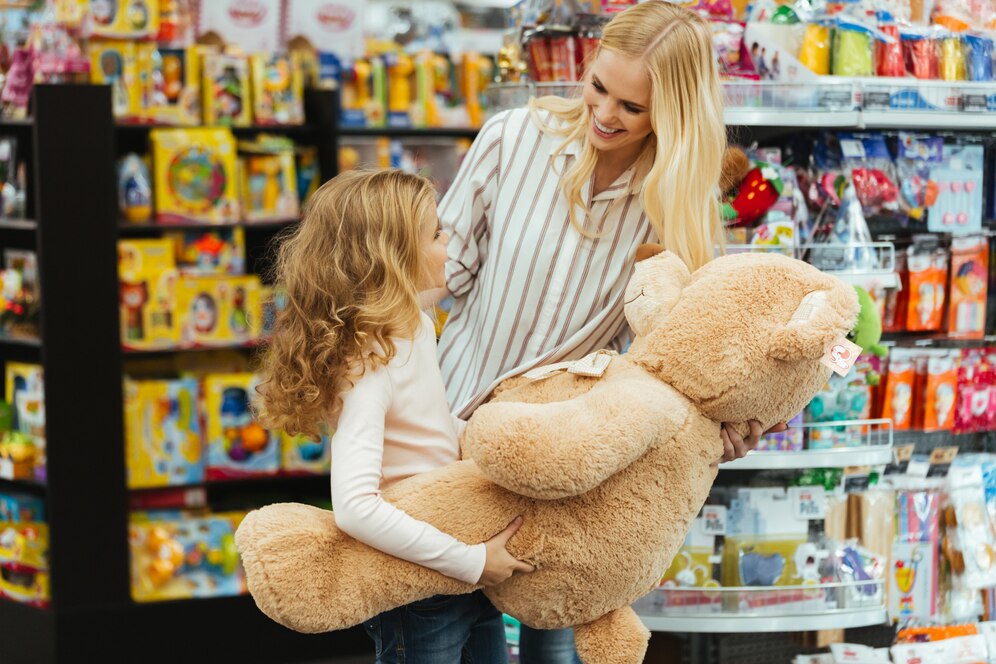 Benefits of Buying Branded and Generic Toys in Bulk