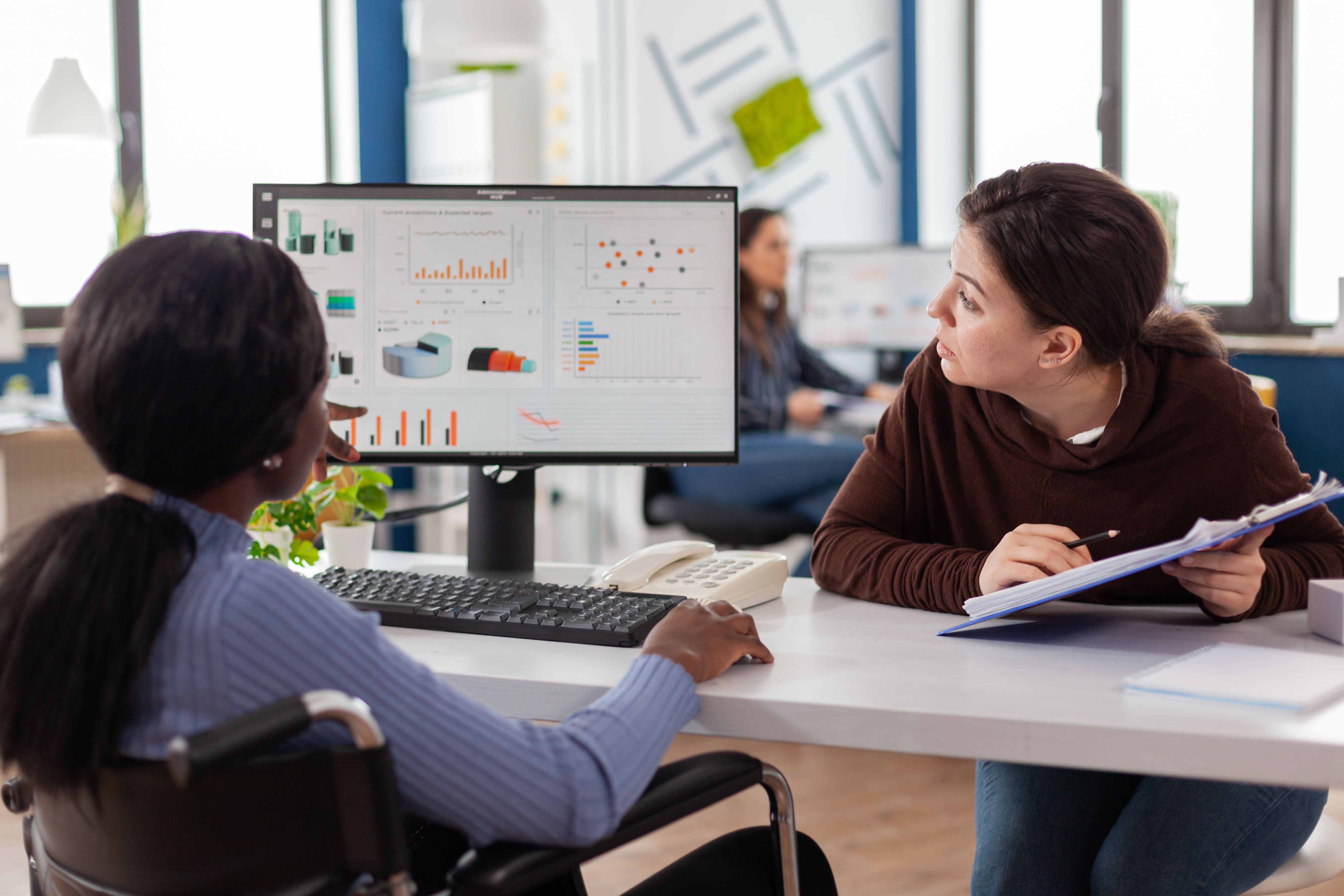 Use the Best Employee Training Software for Your Optimum Success