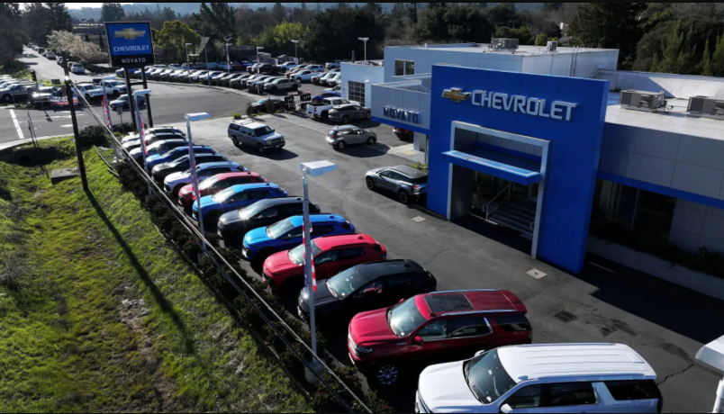 Trump's tariffs may add $5,790 to car prices
