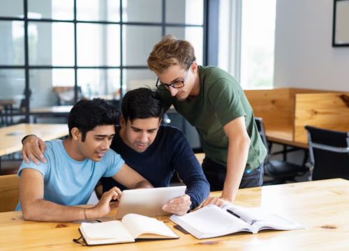 How to Select the Best SSC Coaching in Laxmi Nagar?