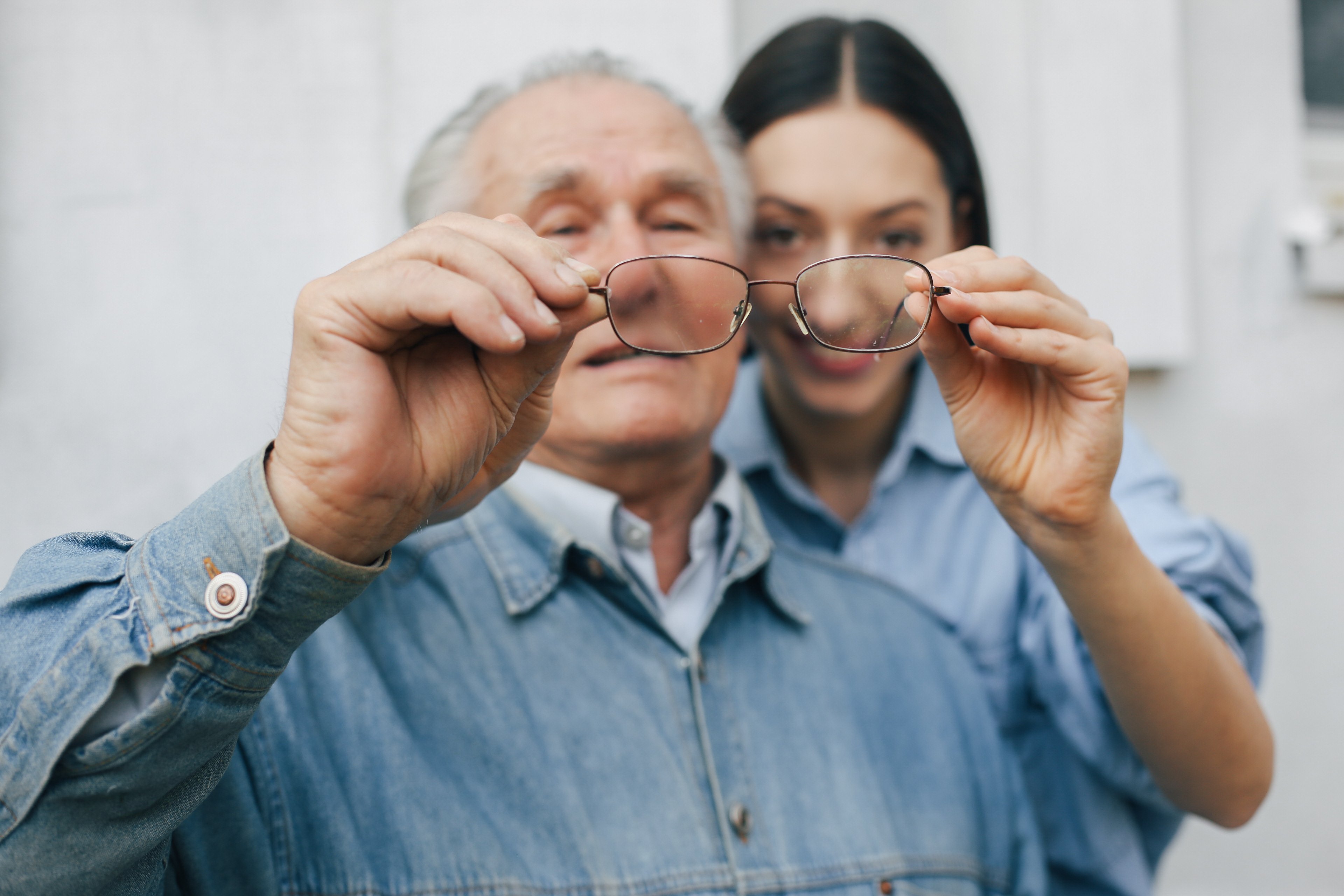 Get the Right Vision Insurance in Tampa for Better Eye Care