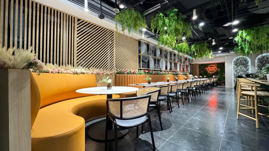 Transforming Workspaces with Commercial Interior Design in Singapore