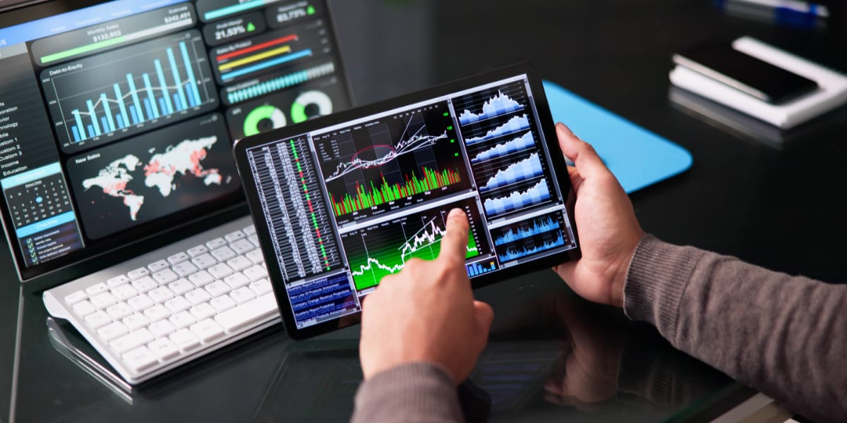 Revolutionizing Manufacturing: How AI and IoT Are Changing Predictive Maintenance