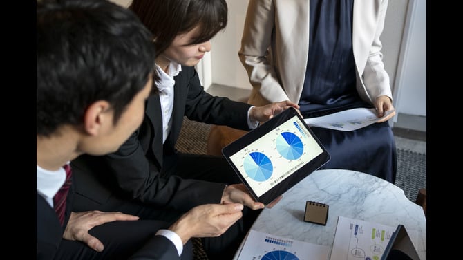 How Artificial Intelligence Marketing Solutions Help You Predict Customer Behavior