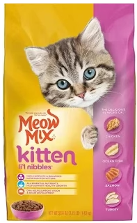 A Guide to Choosing the Best Kitten Dry Food for Your Pet