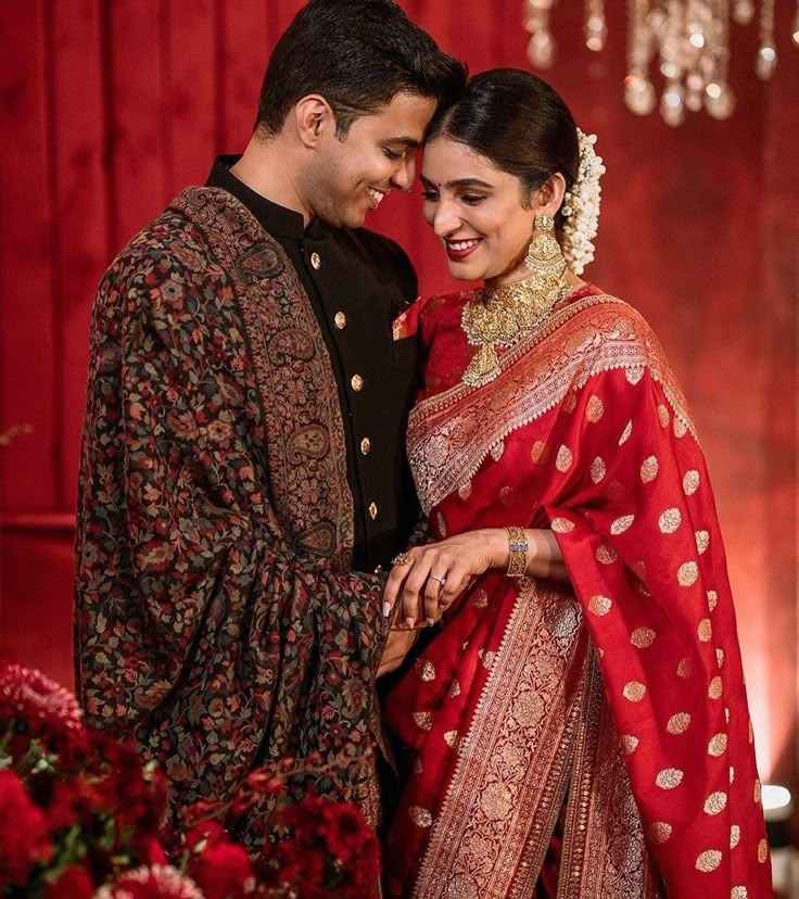 Must-Try Reception Photoshoot Ideas for Elegant Wedding Receptions