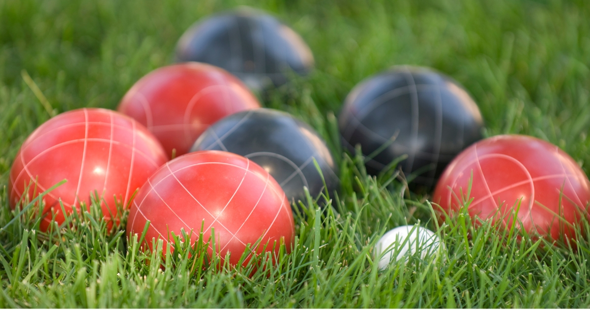 How to Choose the Perfect Bocce Ball Set for Your Backyard