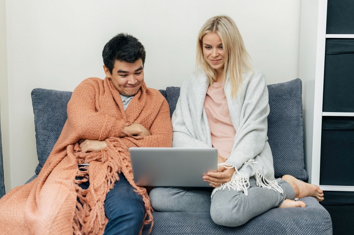 How Online Relationship Therapy Can Strengthen Your Bond from Anywhere