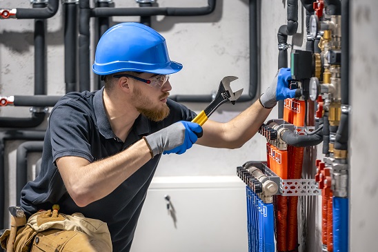 Gas Line Services: Safety and Installation Tips from a Plumber