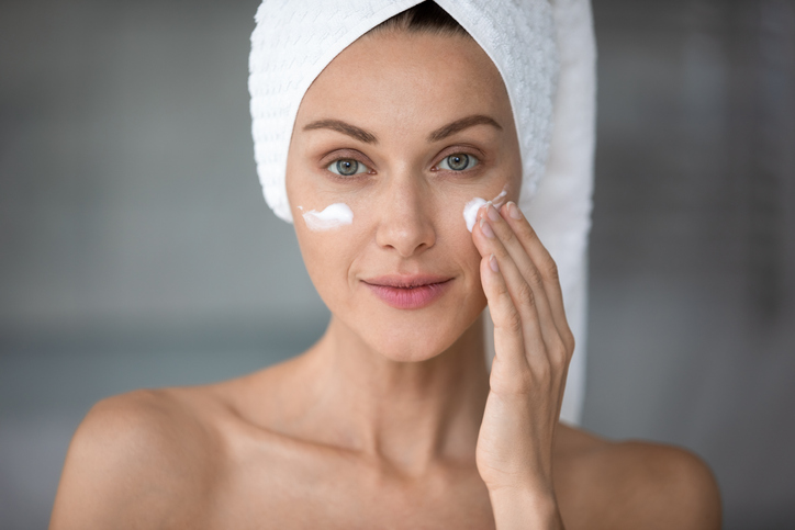 Not Just Pimples: 7 Silent Signals Your Skin Sends (And What Dermatologists Say)