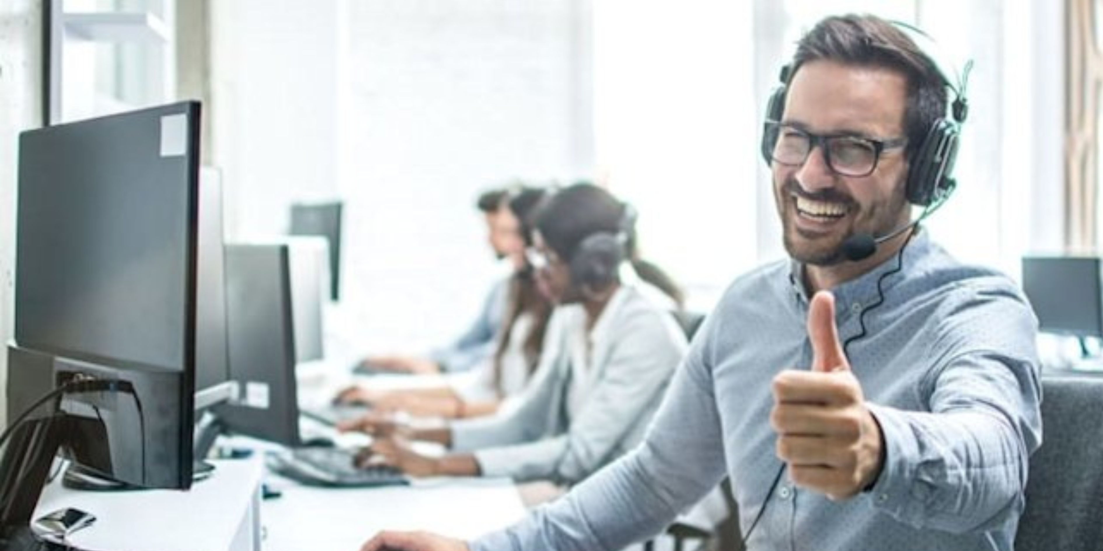 How Call Center Services Keep Customers Happy