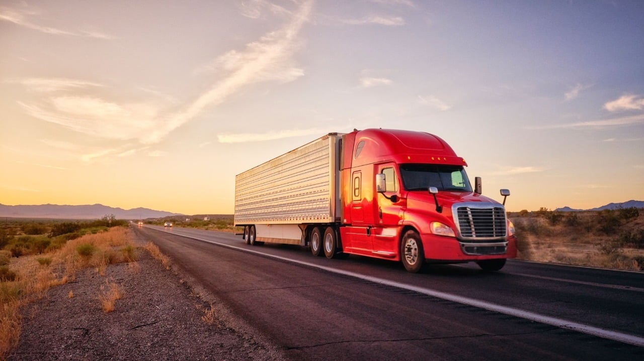 Way to Financial Freedom on Wheels with Truck Driver Opportunities