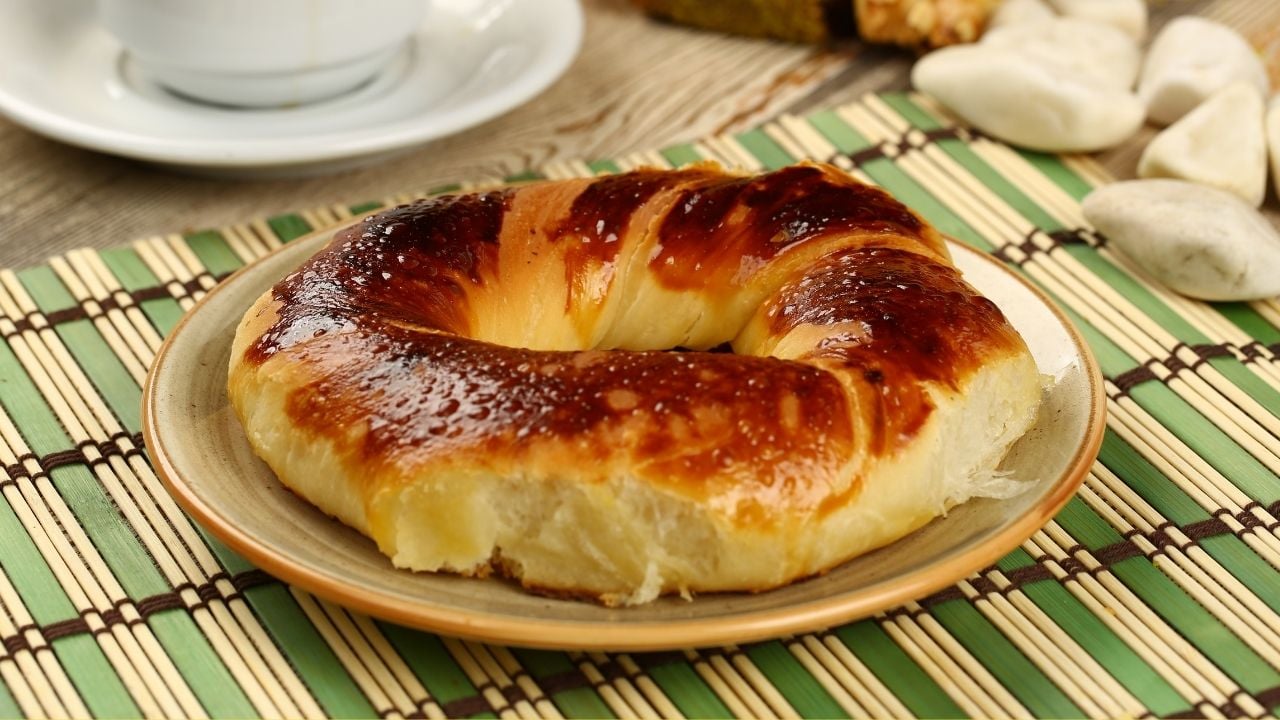 bir tabakta açma