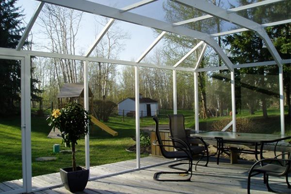 How Palm Bay Screen Rooms Can Transform Your Outdoor Living Space