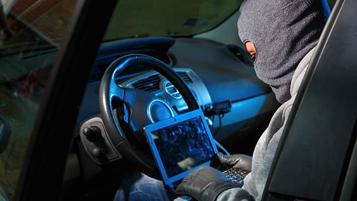🏎️ Car Hacking in 2026: The Brutal Reality of Wireless Theft