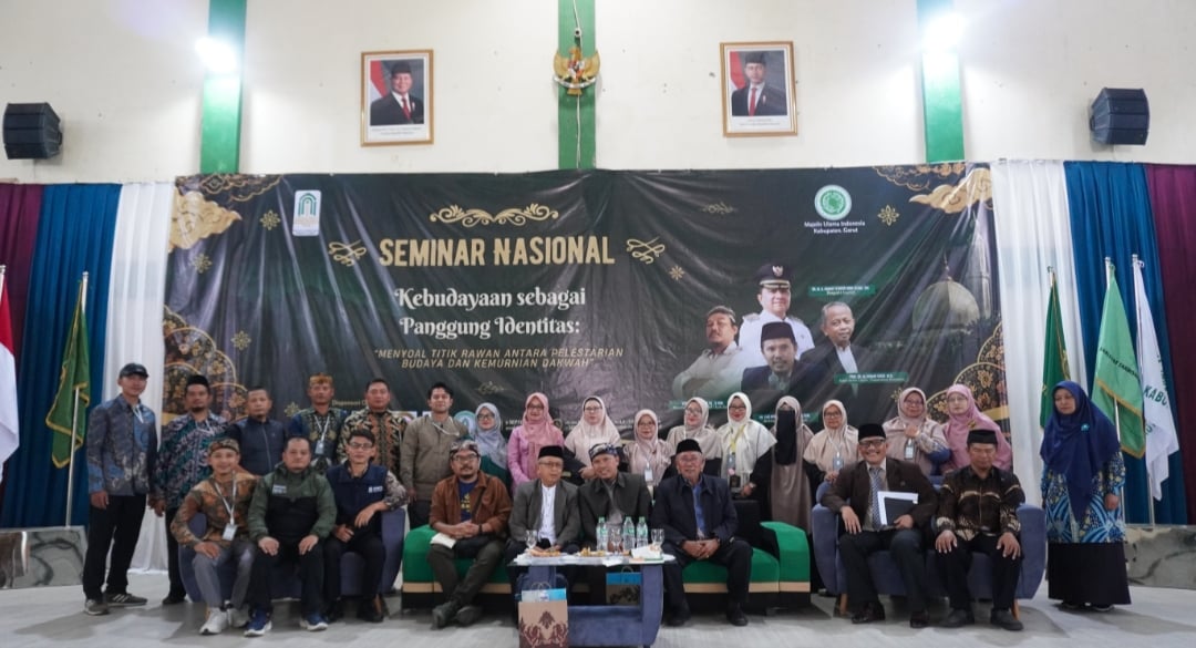 Diwarnai Atraksi Pencak Silat, IAI Persis Garut Gelar Seminar Nasional Dakwah dan Kebudayaan