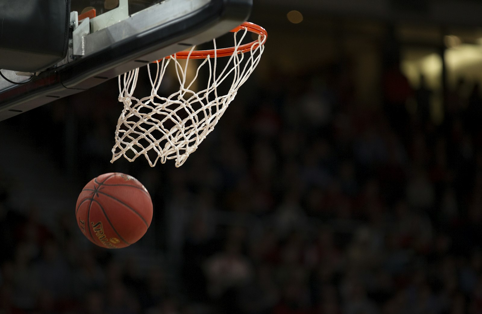 đ March Madness 2026: Bracket Busters, Sweet 16 Predictions, and the Road to Indianapolis