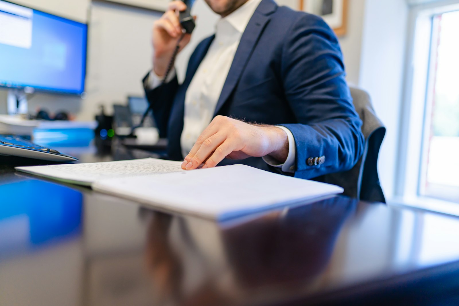 Coding Agents Do Not Test Like Experts: What Agentic Verification Actually Needs