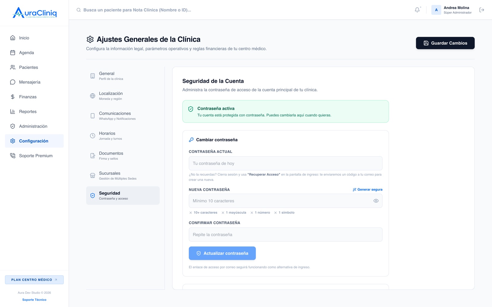Configuración de seguridad de AuraCliniq con verificación en dos pasos y descarga completa de datos